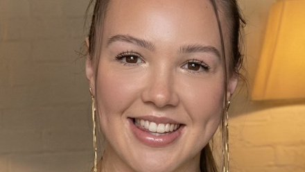 Fran Holmes MBW headshot.jpeg