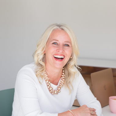 Suzanne James